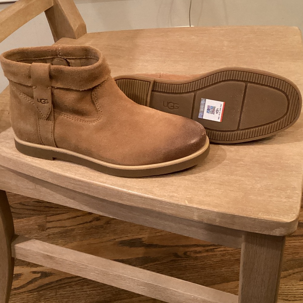 UGG Kids Brown Ankle Boots